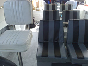 boat_mozcat28_seating_built_by_yamaha_marine_service_mozambique